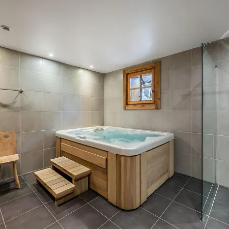 Familial Luxe Avec Sauna Et Jacuzzi, 12 Pers, Шале